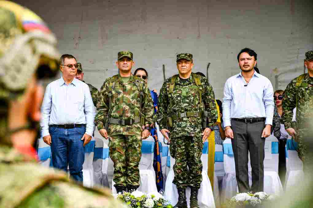 Ejército Nacional rinde homenaje a Villavo la Bella en su aniversario