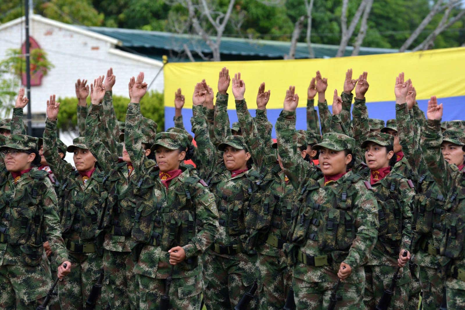 Ceremonia De Entrega De Armas Del Primer Contingente Del 2023 Ejército Nacional De Colombia