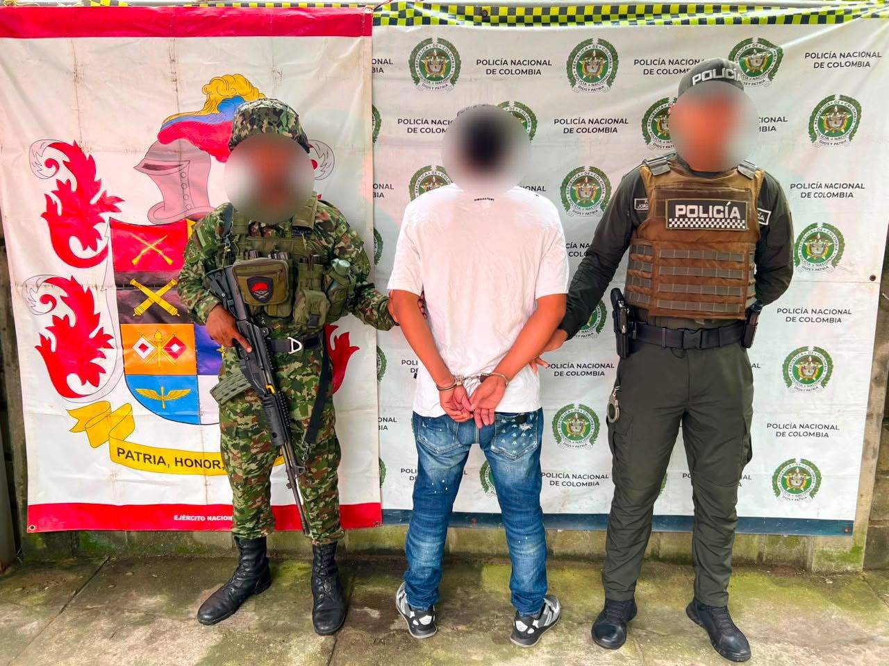 Ejército Nacional y Policía capturaron en Medellín a alias Zarco, presunto cabecilla del Cartel del Clan del Golfo