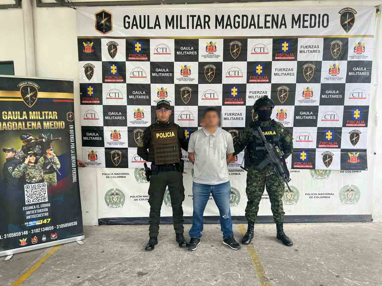 Alias Chepe o Pichón y alias Marcos o Carlos, presuntos cabecillas del grupo armado Cartel del Clan del Golfo fueron capturados por el Gaula Militar en el Magdalena Medio