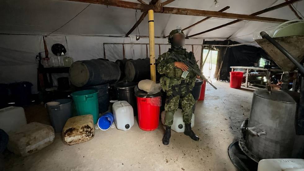 Ejército Nacional incauta más de 32.500 galones de cocaína en proceso en Nariño