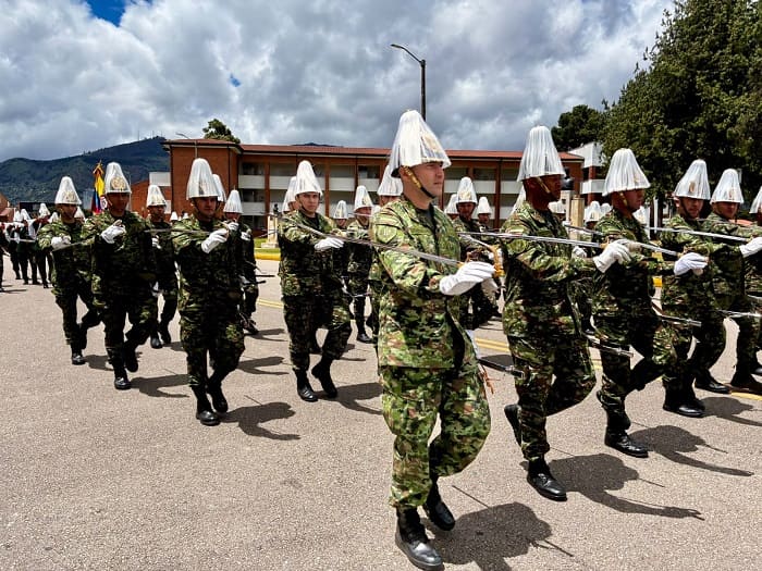 Más de 2200 hombres y mujeres del Ejército Nacional desfilarán en honor a los colombianos