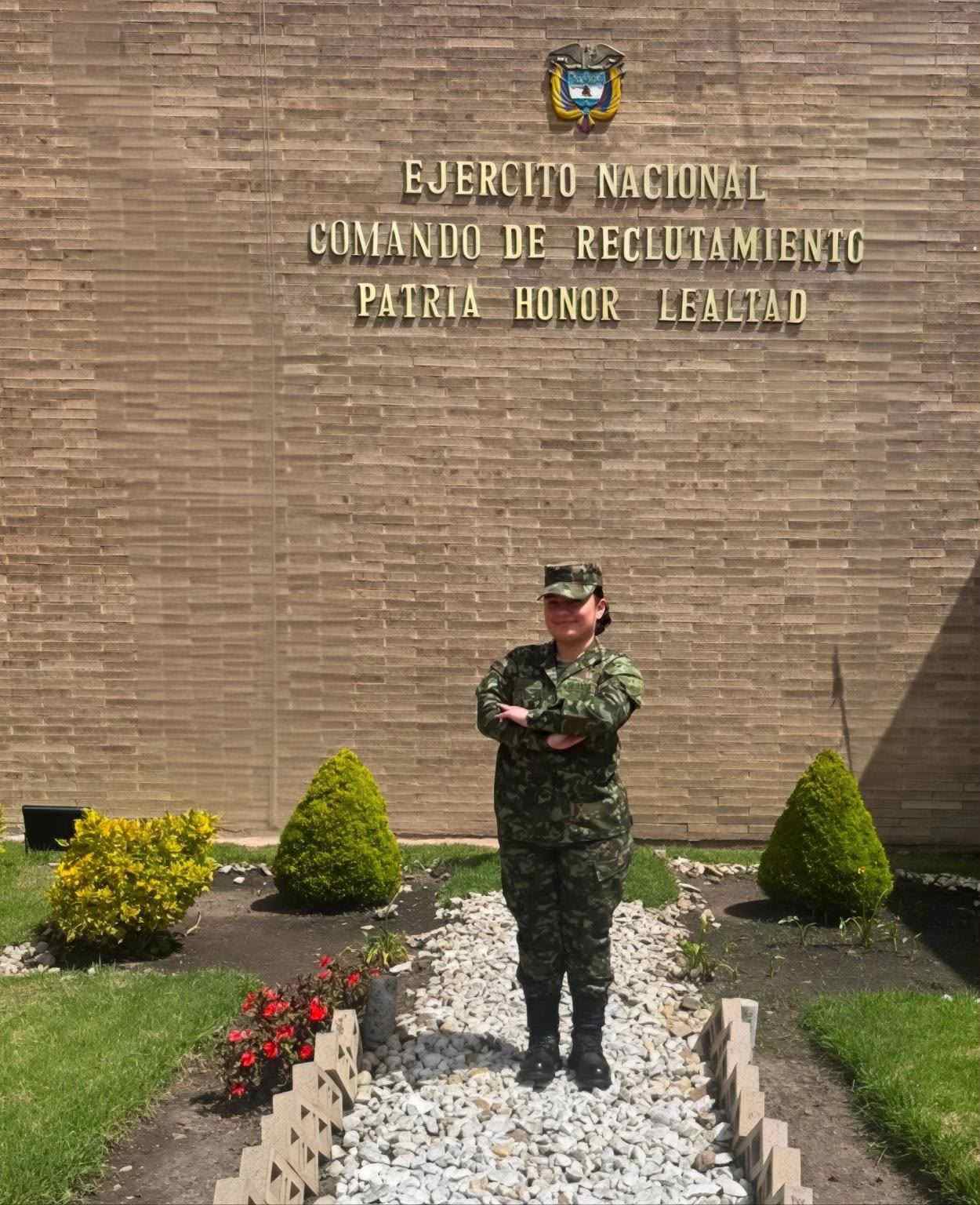 Del uniforme blanco al camuflado: El renacer de la soldado Diana Villarraga Trujillo
