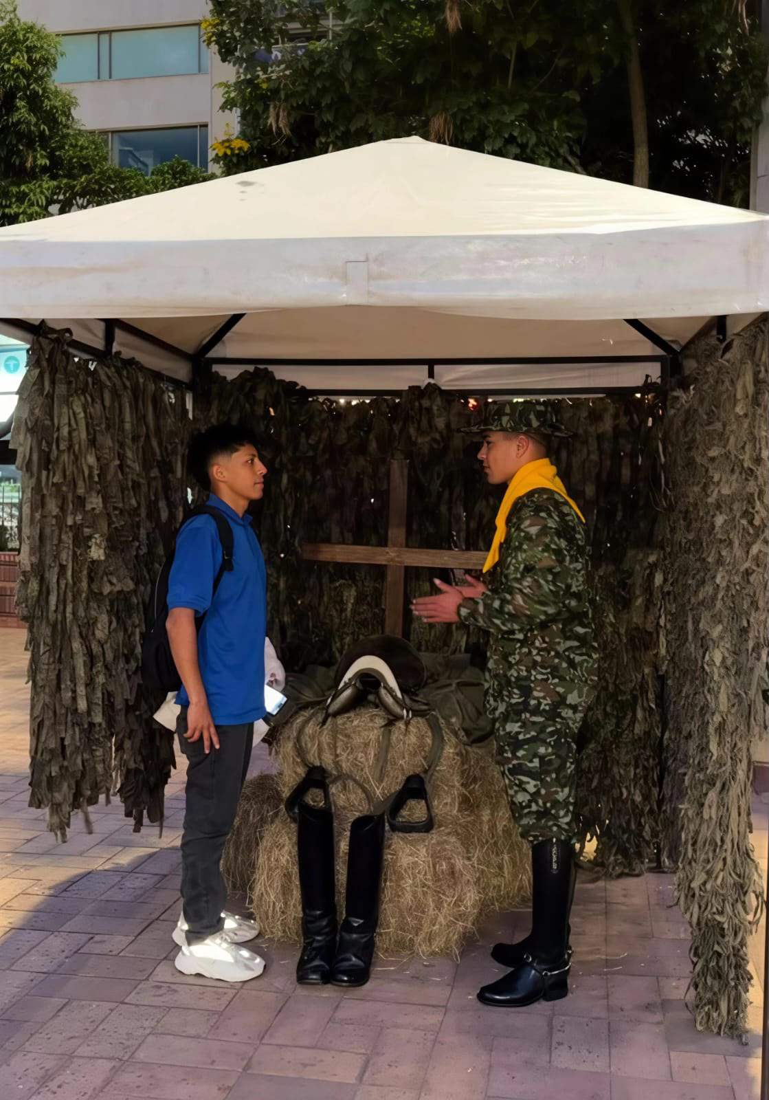 Ejército Nacional acerca oportunidades de servicio y formación militar a jóvenes de Sogamoso y Duitama