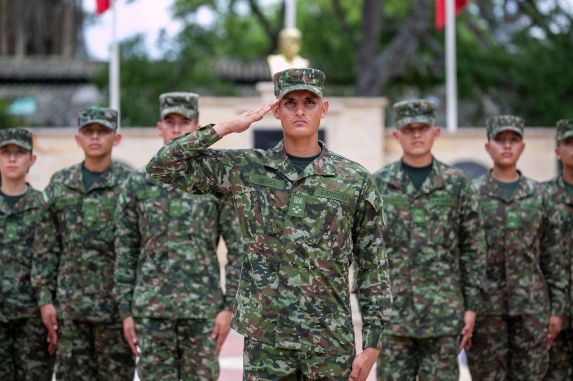Últimos días para acceder a matrícula cero y convertirse en suboficial del Ejército Nacional