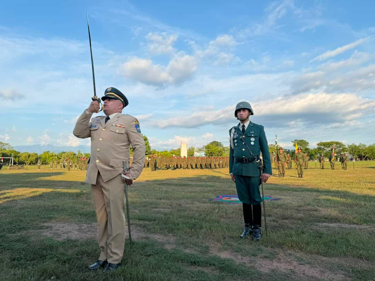 Nuevo comandante asume el liderazgo del Batallón de Instrucción, Entrenamiento y Reentrenamiento N.° 5 de la Quinta Brigada