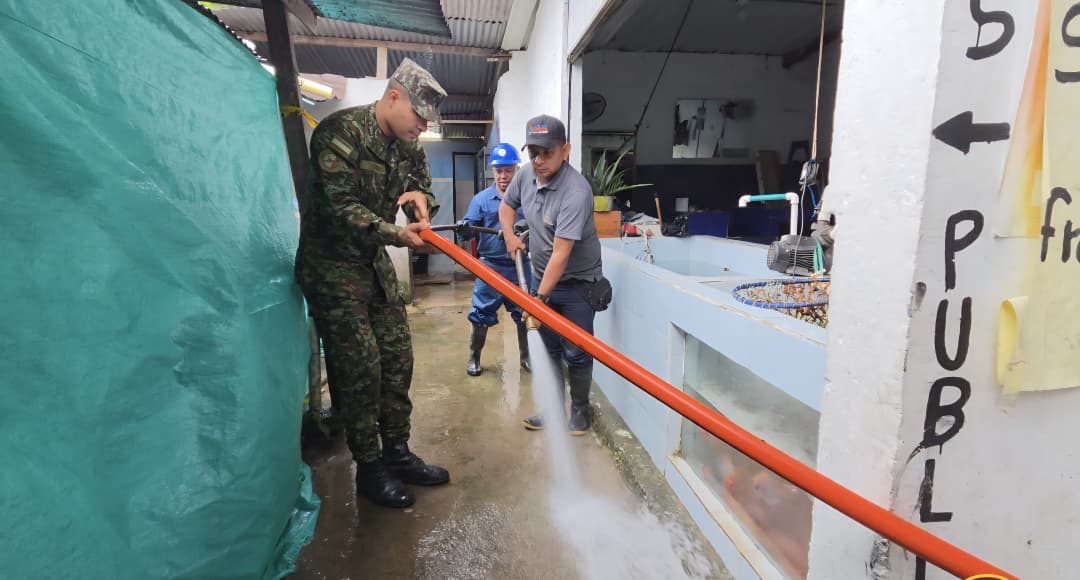 Ejército Nacional y comunidad unen esfuerzos para embellecer la Plaza de Mercado de Mocoa